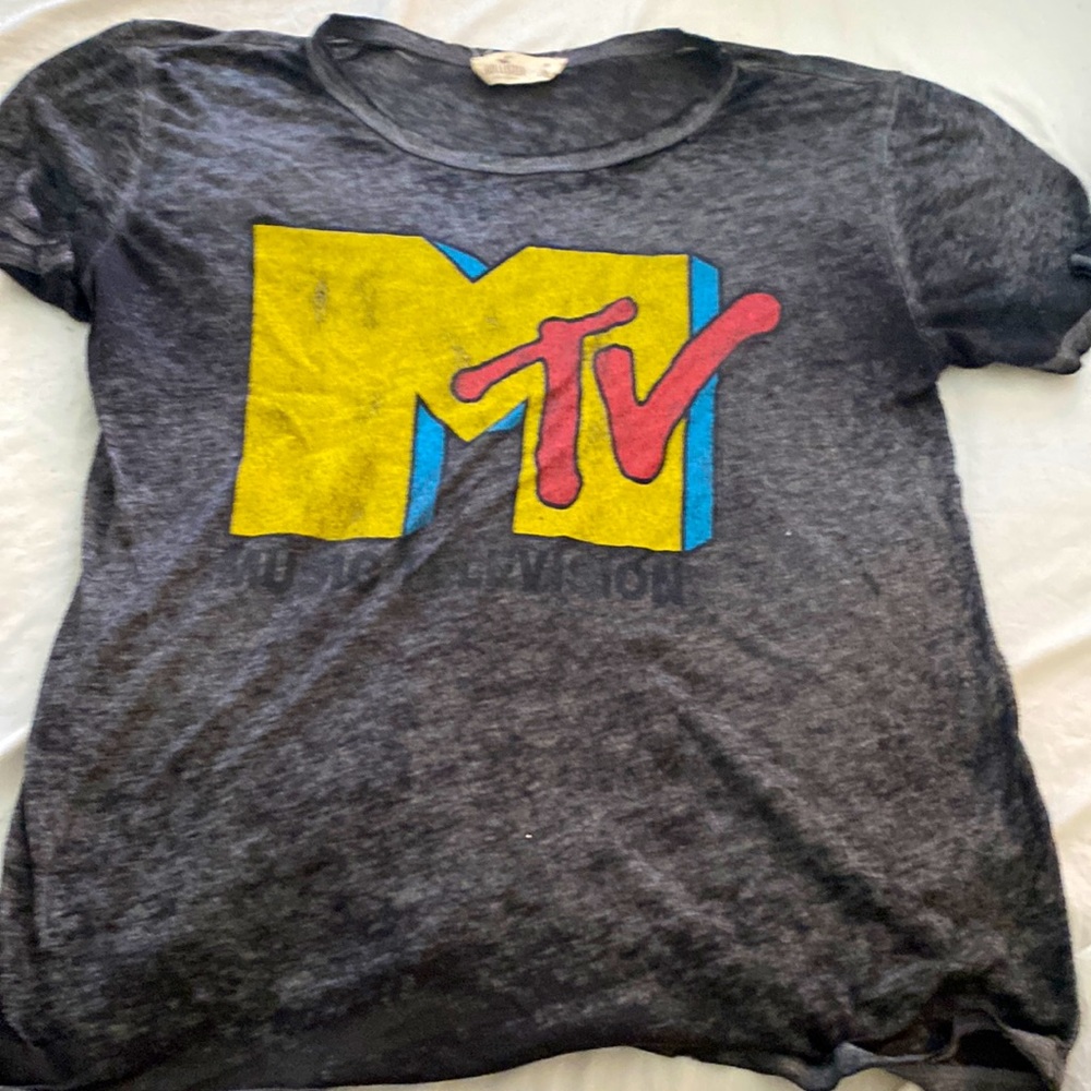 Hollister MTV Burner tee. Size small